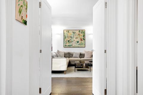20 Hanover Place, London, E3 4QD