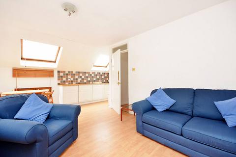 1 bedroom flat for sale, Garden Terrace, Pimlico, London, SW1V