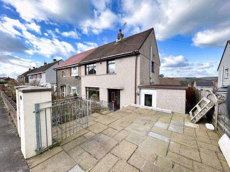 6 Heol Castell, Cefn Cribwr, Bridgend, CF32 0BH 3 bed semidetached