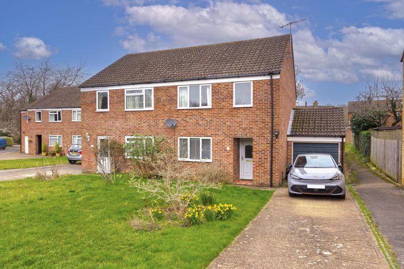 Audley Rise, Tonbridge, TN9 1XU 3 bed semidetached house for sale £