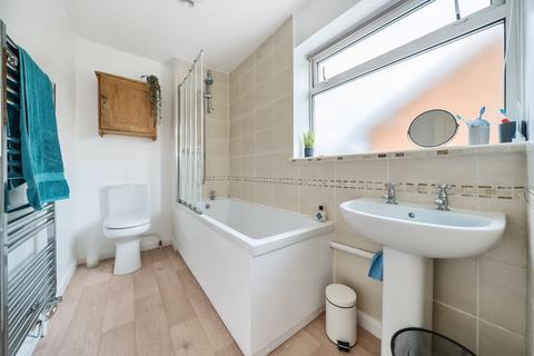 34 Beverley Crescent, Tonbridge, TN9 2RD