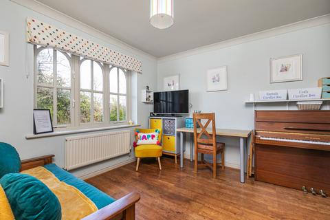 5 Ilex Close, Kings Worthy, Winchester, SO23 7TL