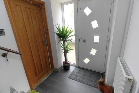 9 Buxton Close, Whetstone, Leicester, LE8 6NT