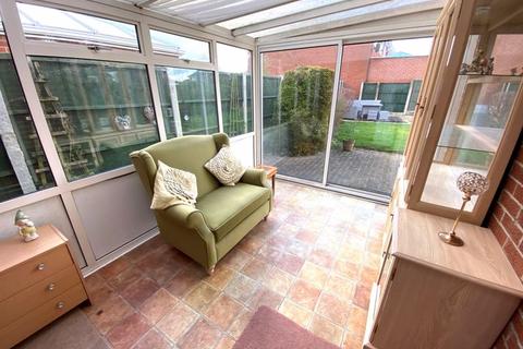3 bedroom detached house for sale, Thornhill Drive, Whitestone, Nuneaton
