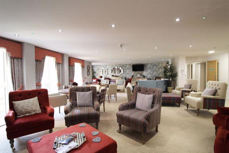 Communal Lounge
