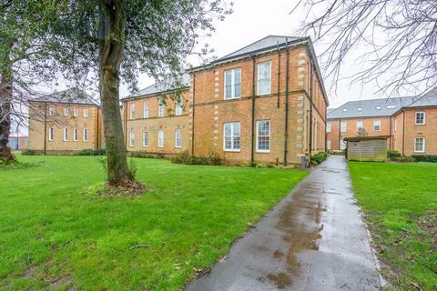 1 bedroom flat for sale, Longley Road, Chichester