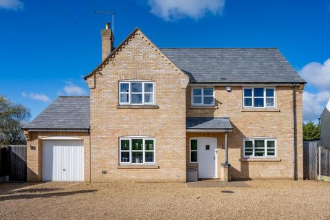 4 bedroom detached house for sale, Guyhirn