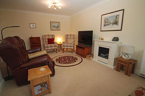 2 bedroom retirement property for sale, Salisbury Street, Fordingbridge SP6