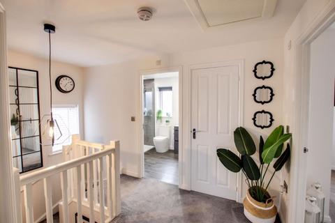 8 Skipton Walk, Trowbridge, BA14 6FZ
