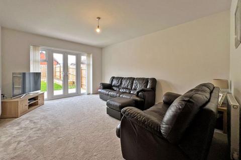 4 bedroom detached house for sale, Chandler Close , CODSALL