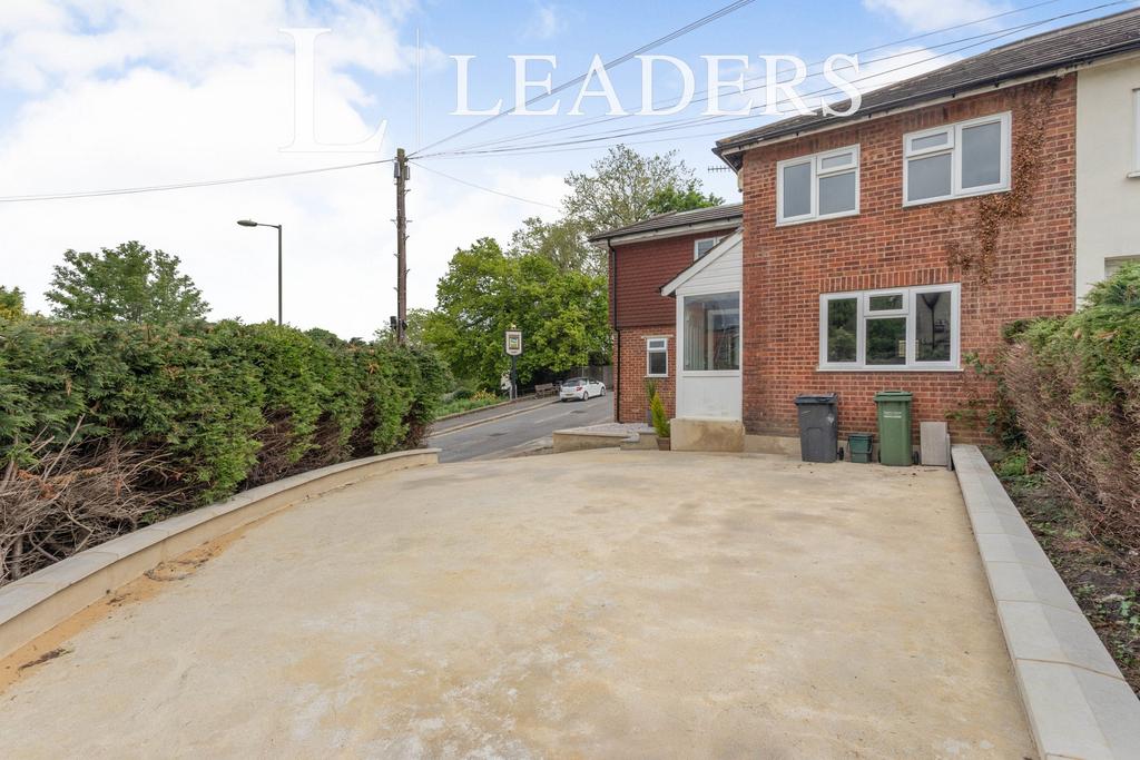 Redstone Hill, Redhill, RH1 1 bed in a house share to rent £900 pcm