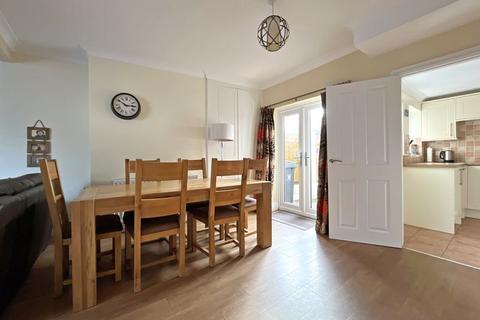 1 Cecil Terrace, Sidmouth, EX10 8BT
