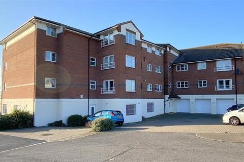 2 bedroom flat for sale, Brighton Road, Lancing, West Sussex, BN15