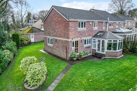 4 bedroom detached house for sale, Maple Croft, New Farnley, Leeds, West Yorkshire, LS12