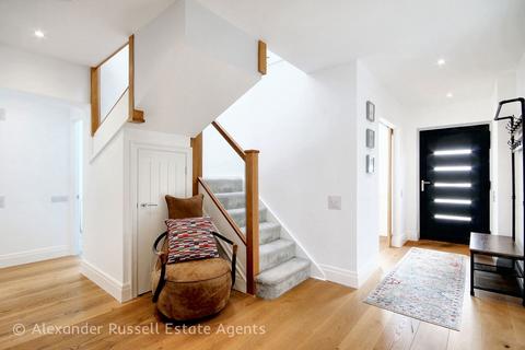 26 Greenhill Gardens, Minster, Ramsgate, CT12 4EP