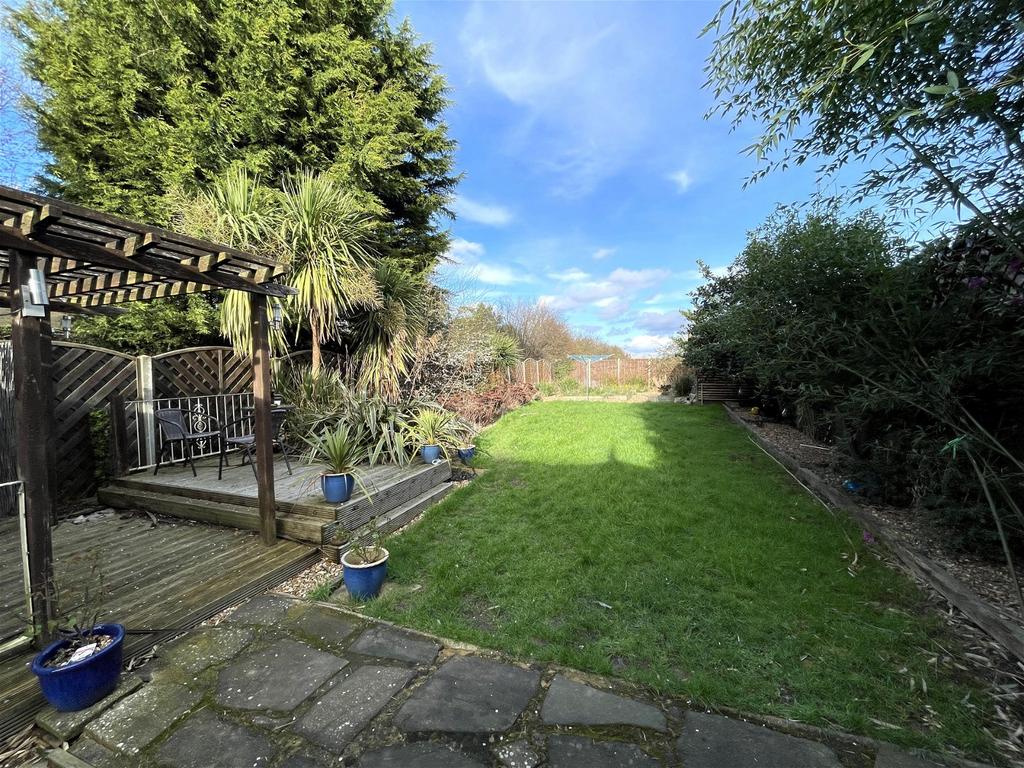Station Road, Wisbech St Mary, Wisbech 2 bed semidetached house for
