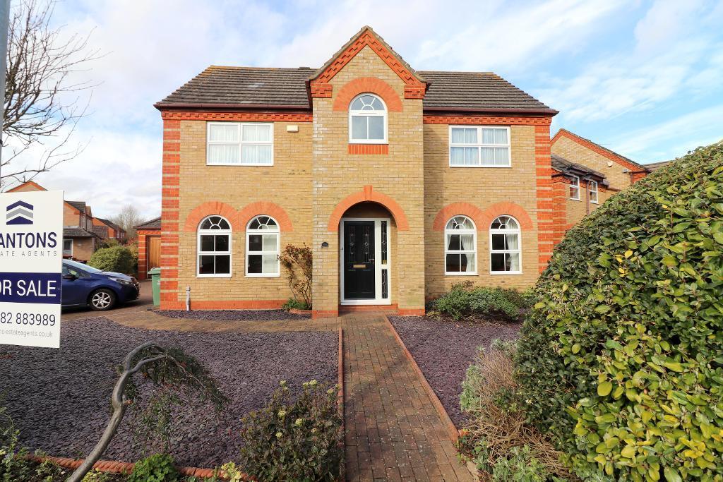 Barton Le Clay MK45 4 bed detached house for sale £645,000