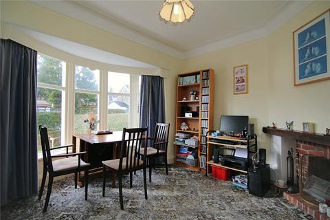 42 Windermere Road, Bradford, BD7 4RH