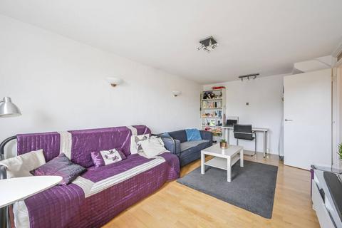 100 Burr Close, London, E1W 1ND