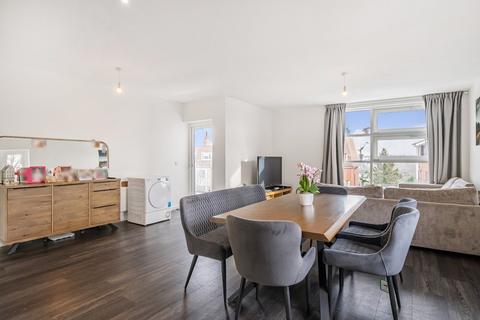 3 bedroom apartment for sale, Beulah Hill, London