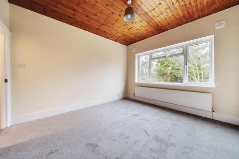 2 bedroom apartment for sale, Culverley Road, London