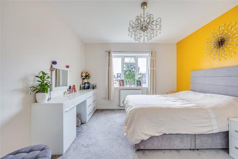 4 Abbey Road, Bedford, MK41 9LG