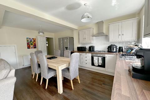 31 Kettlewell Close, Warwick, CV34 5XE