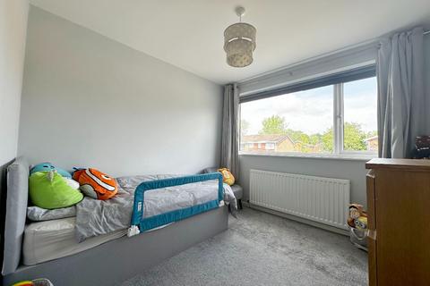 31 Kettlewell Close, Warwick, CV34 5XE