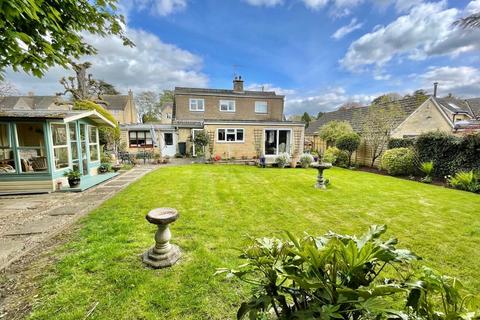 2 bedroom bungalow for sale, Park Close, Tetbury, Gloucestershire, GL8