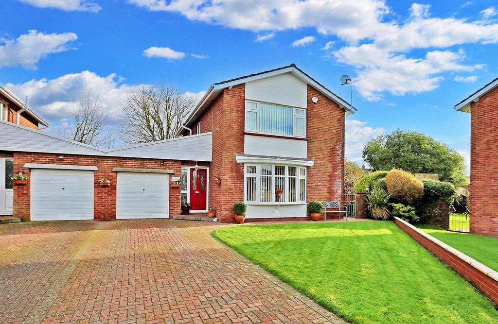 Cheriton Grove, Pontypridd CF38 3 bed detached house £350,000