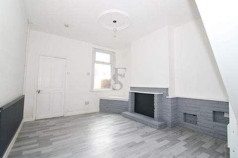 2 bedroom terraced house for sale, Oak Street, Leicester, Leicestershire