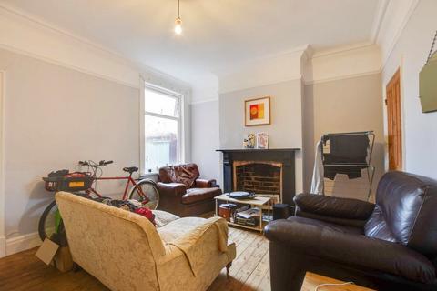 37 Adderley Road, Leicester, LE2 1WD