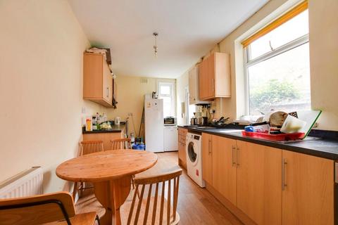 37 Adderley Road, Leicester, LE2 1WD