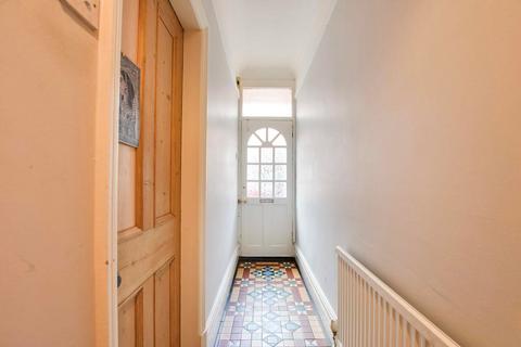 37 Adderley Road, Leicester, LE2 1WD