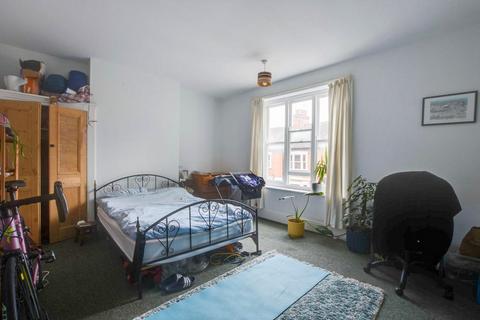 37 Adderley Road, Leicester, LE2 1WD