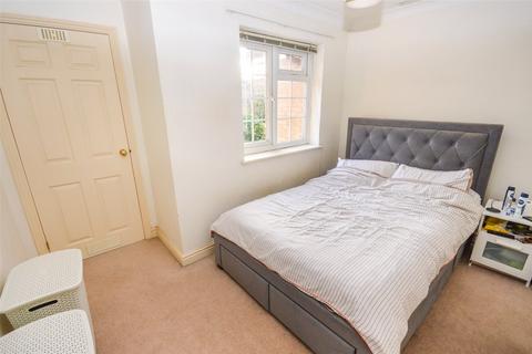 2 bedroom terraced house for sale, The Bourne, Bishops Stotford, Hertfordshire, CM23