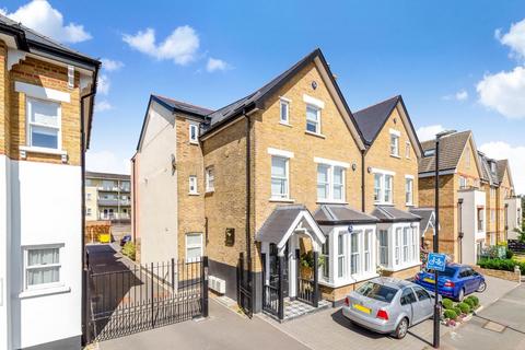 2 bedroom flat for sale, Hatherley Road, Sidcup