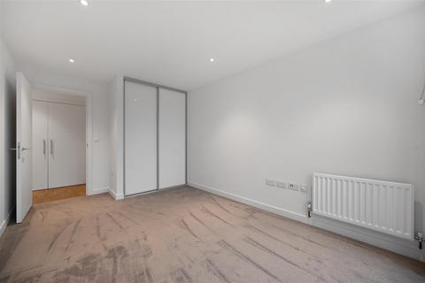 2 bedroom house to rent - High Street, Acton