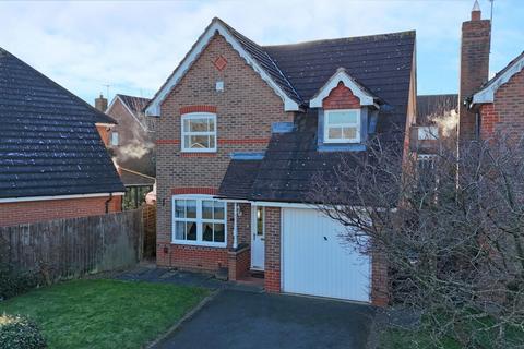 3 bedroom detached house for sale - Hartopp Close, Bushby, Leicestershire