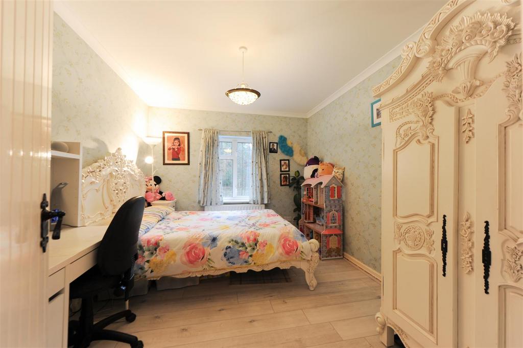 Bedroom 2.jpg