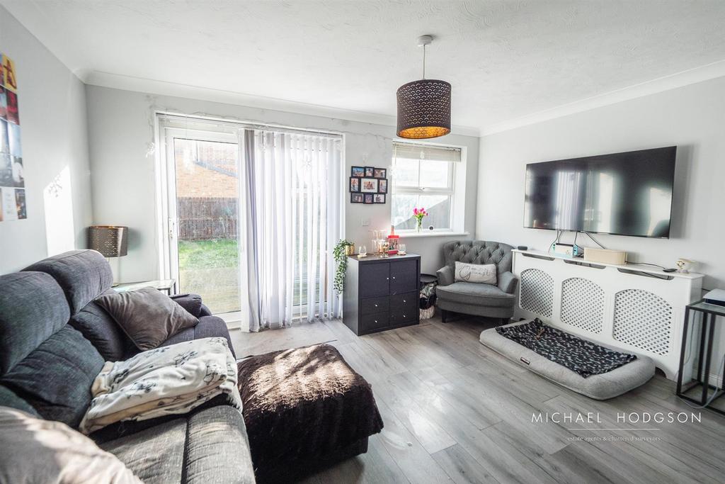 Halesworth Drive, Havelock Park, Sunderland 3 bed semidetached house for sale £115,000