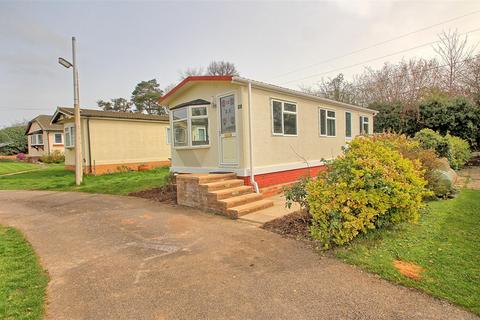 1 bedroom bungalow for sale, Ashleigh Park, Ware SG11