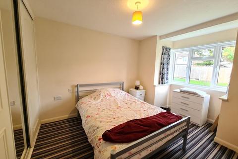 21 Nutfield Close, Carshalton, SM5 2RQ