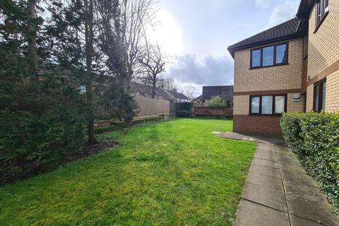 21 Nutfield Close, Carshalton, SM5 2RQ