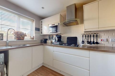 3 bedroom end of terrace house for sale, Rivenhall Way, Hoo, Rochester, Kent, ME3 9GF