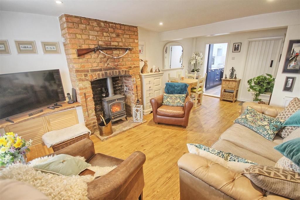 Living dining room