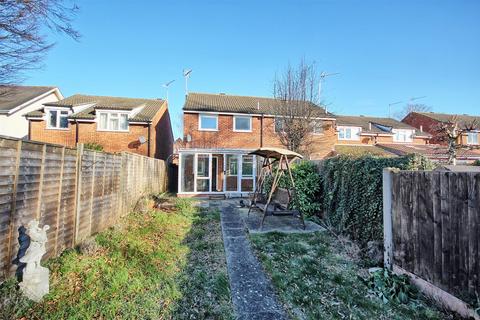 3 bedroom end of terrace house for sale, Roydon Road, Stanstead Abbotts SG12