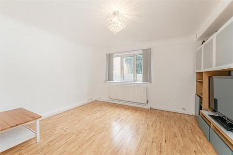 Flat 1, Southgate House The Drive, Walthamstow, London, E17 3DU