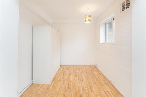 Flat 1, Southgate House The Drive, Walthamstow, London, E17 3DU