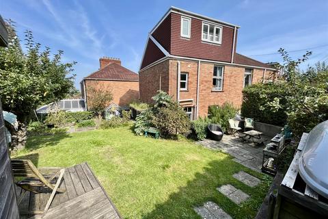 4 bedroom semi-detached house for sale, Park Avenue, Swansea SA3